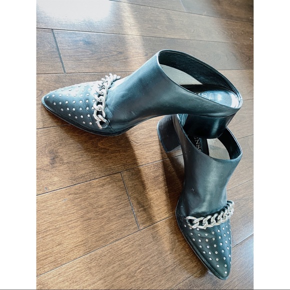 Cool sandal - Picture 2 of 3